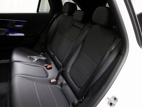 Certified 2026 Mercedes-Benz GLC 300 4MATIC image 12