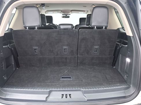 Used 2024 Ford Expedition XLT RWD image 31