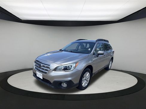 Used 2015 Subaru Outback 2.5i Premium AWD/4WD image 1