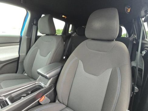 Used 2024 Jeep Compass Sport AWD/4WD image 21