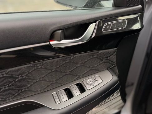 Used 2020 Hyundai Palisade Limited image 12