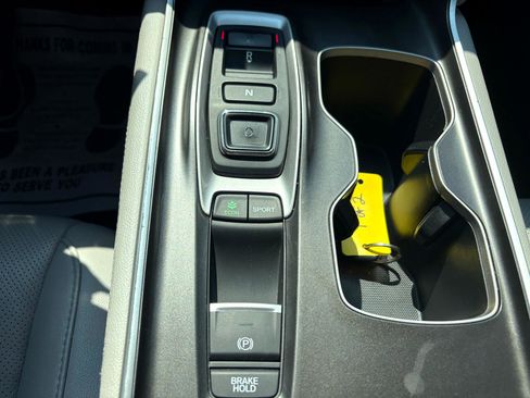 Used 2019 Honda Accord Touring image 13