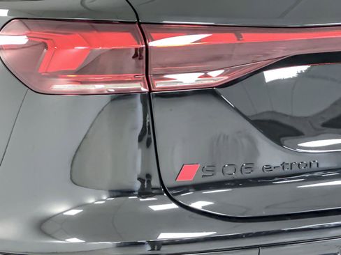 New 2027 Audi SQ6 e-tron Premium Plus image 26