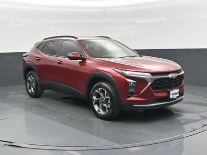 Used 2025 Chevrolet Trax LT