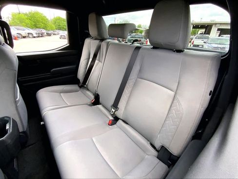 Used 2025 Toyota Tacoma SR5 image 18