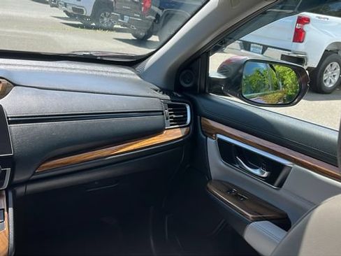 Used 2019 Honda CR-V Touring image 23