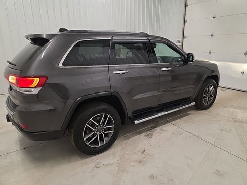 Used 2021 Jeep Grand Cherokee Limited w/ Trailer Tow Group IV image 6