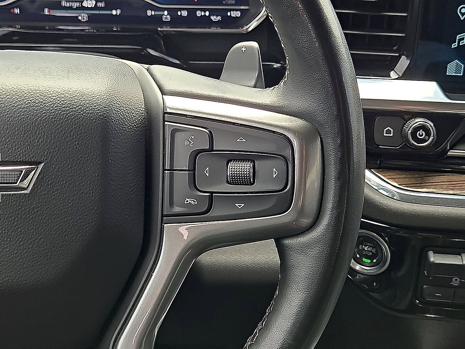 Used 2024 Chevrolet Silverado 1500 LT Trail Boss w/ Convenience Package II AWD/4WD image 21