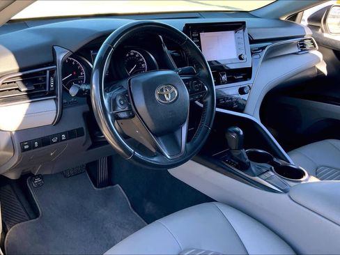 Used 2023 Toyota Camry SE image 16