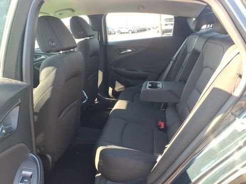 Used 2020 Chevrolet Malibu LT image 13