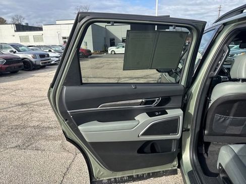 Certified 2024 Kia Telluride EX X-Line image 16