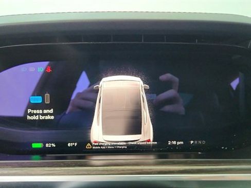 Used 2022 Tesla Model X image 36