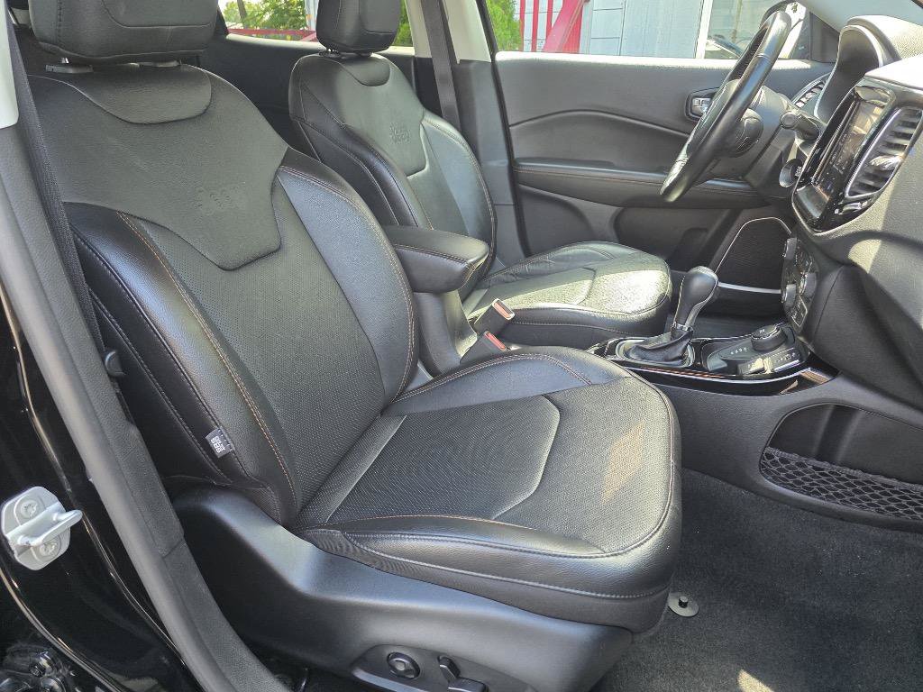 Used 2021 Jeep Compass Limited w/ Elite Interior Group AWD/4WD image 25