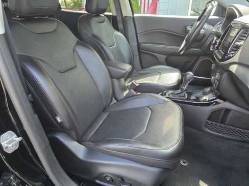 Used 2021 Jeep Compass Limited w/ Elite Interior Group AWD/4WD image 25