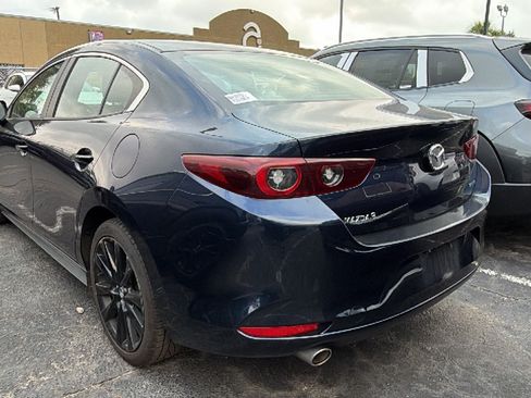 Used 2024 MAZDA MAZDA3 s FWD image 4