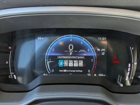 New 2026 Toyota Corolla Cross L image 11