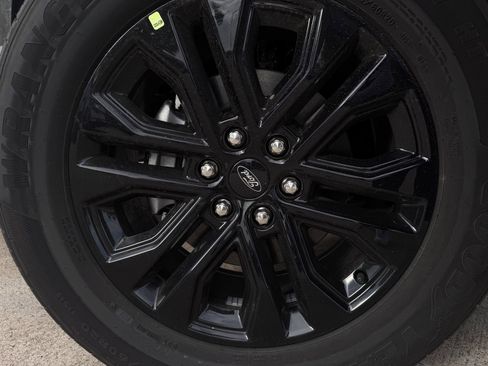 New 2026 Ford F150 XLT RWD image 8