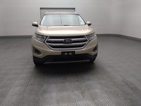 Used 2018 Ford Edge Titanium FWD image 14