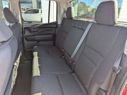 Used 2023 Honda Ridgeline Sport image 15