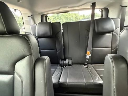 Used 2017 GMC Yukon SLT w/ Open Road Package RWD image 23