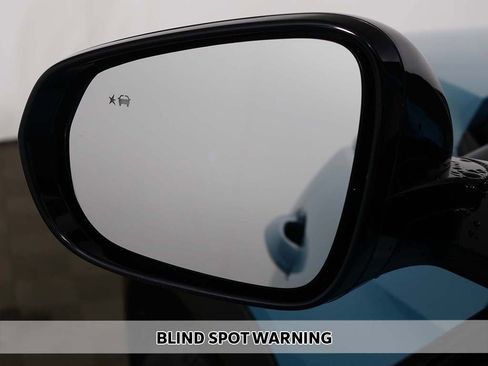 Used 2021 Chevrolet TrailBlazer RS w/ Convenience Package image 3