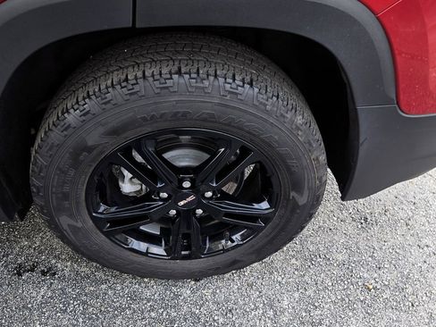 Used 2023 GMC Terrain AT4 w/ Tech Package image 9