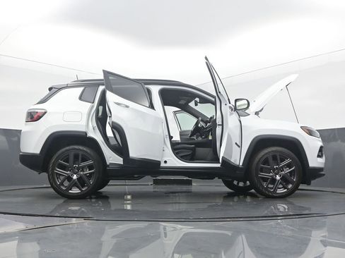 New 2026 Jeep Compass Limited image 62