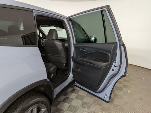 Used 2023 Honda Passport EX-L image 34