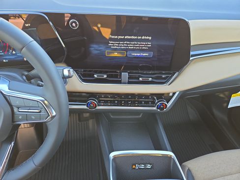 New 2026 Chevrolet Equinox ACTIV image 23