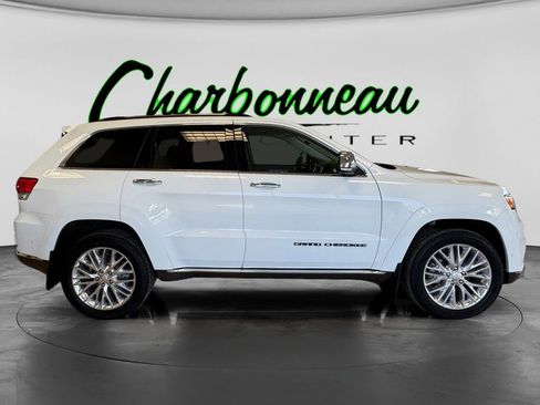Used 2018 Jeep Grand Cherokee Summit image 6