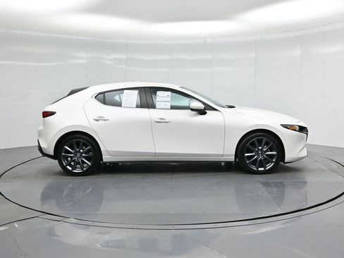 Used 2023 MAZDA MAZDA3 s image 25