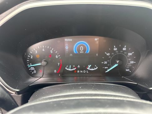 Used 2020 Ford Escape SE FWD image 29