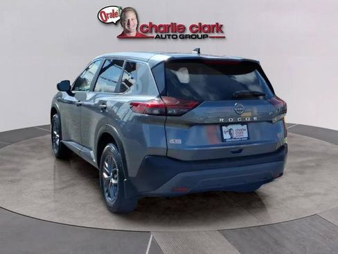 Certified 2023 Nissan Rogue S FWD image 3