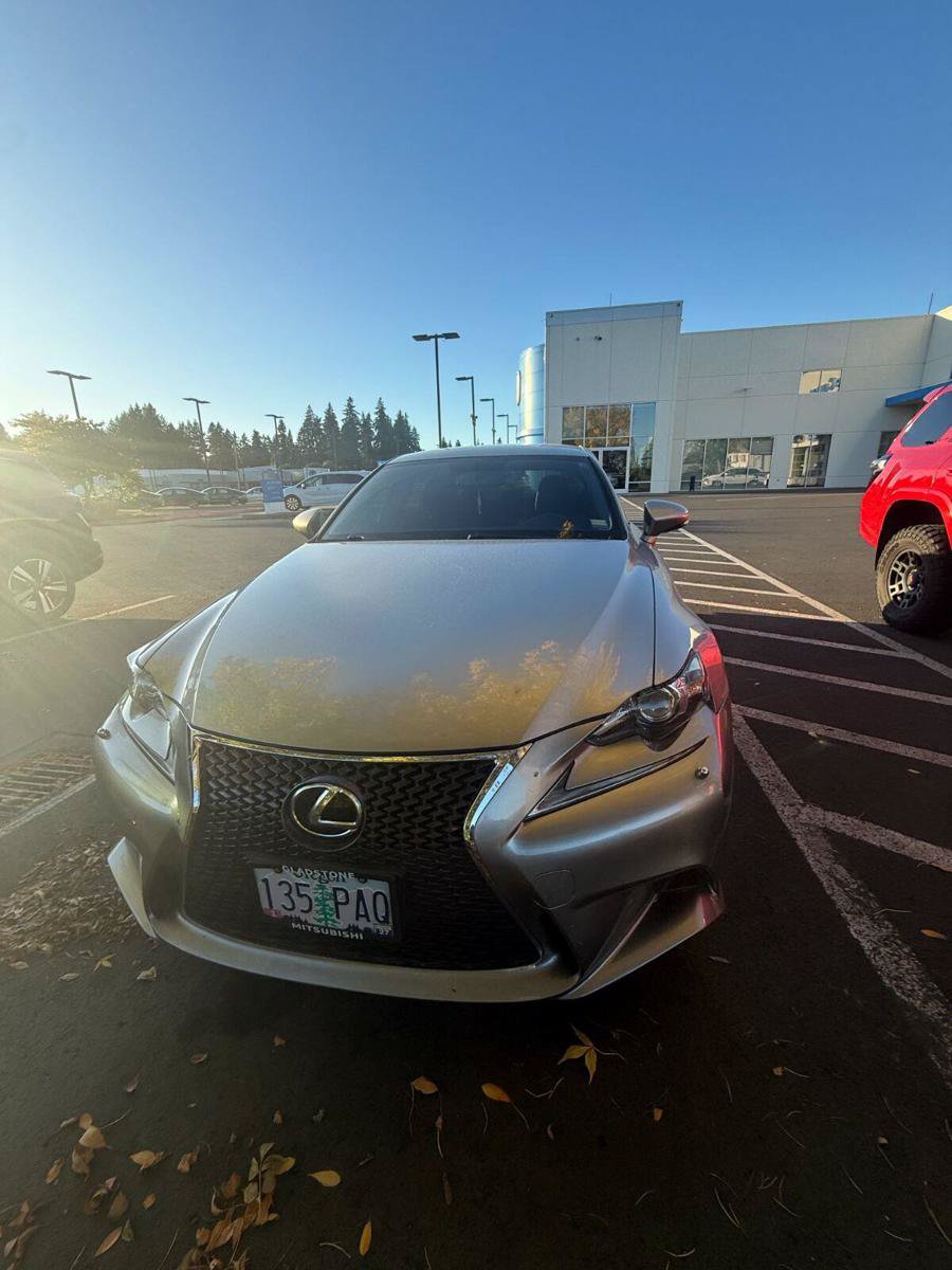 Used 2015 Lexus IS 200t RWD image 23