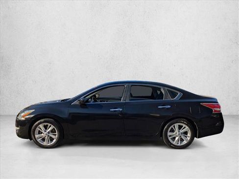 Used 2015 Nissan Altima 2.5 SV image 8