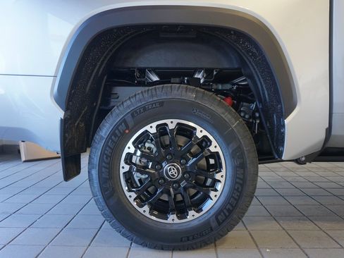New 2026 Toyota Tundra SR5 image 32