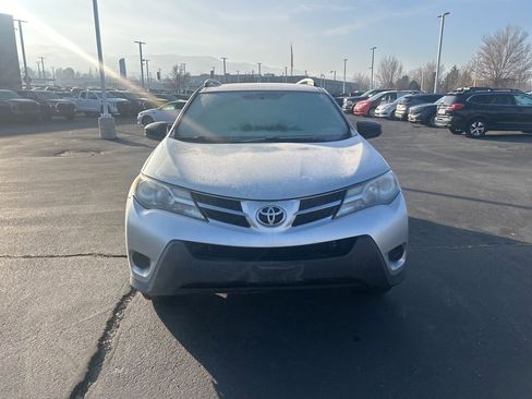 Used 2013 Toyota RAV4 LE image 11