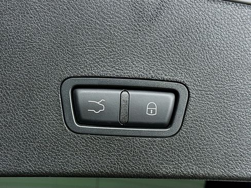 Used 2024 Alfa Romeo Tonale Ti w/ Premium Interior Package AWD/4WD image 30