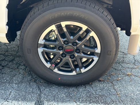 New 2026 Toyota Tacoma TRD Sport RWD image 13