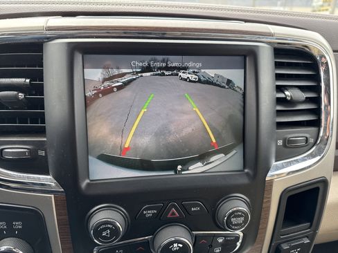 Used 2015 RAM 3500 Laramie image 26