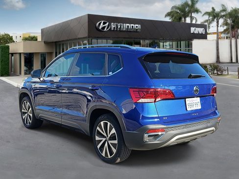 Used 2022 Volkswagen Taos SE image 5