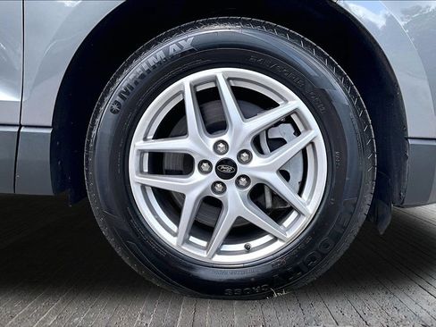 Used 2023 Ford Edge SEL AWD/4WD image 10