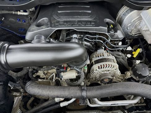 Used 2019 RAM 1500 Sport image 38