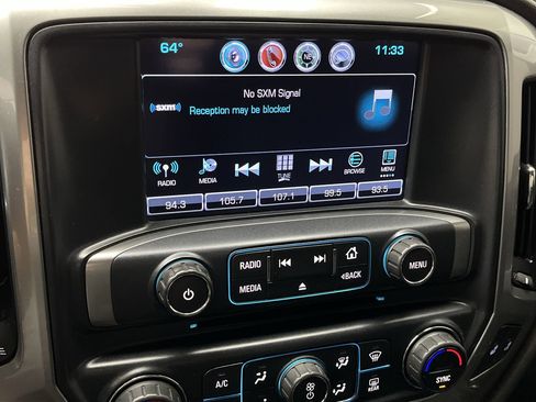 Used 2017 Chevrolet Silverado 1500 LTZ Z71 w/ Realtree Edition image 17