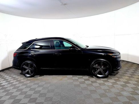 Used 2024 Genesis GV70 3.5T Sport w/ Sport Prestige Package AWD/4WD image 7