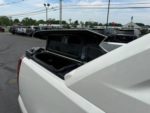 Used 2012 Chevrolet Avalanche LTZ AWD/4WD image 46