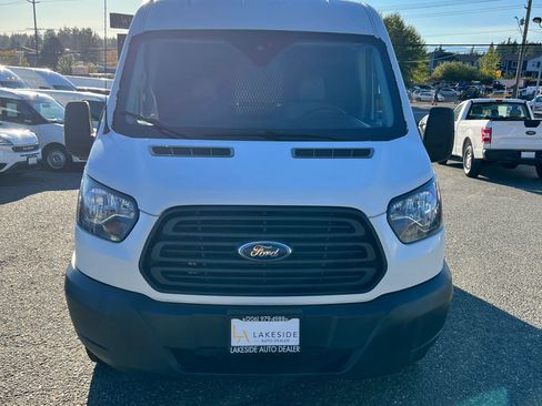 Used 2018 Ford Transit 250 130 Medium Roof image 2