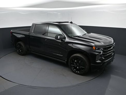 New 2026 Chevrolet Silverado 1500 High Country w/ Midnight Edition AWD/4WD image 38