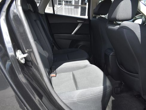 Used 2010 MAZDA MAZDA3 s Sport FWD image 11