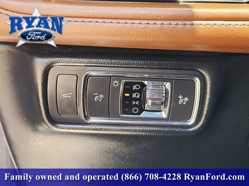 Used 2022 Lincoln Aviator Reserve w/ Equipment Group 201A RWD image 16